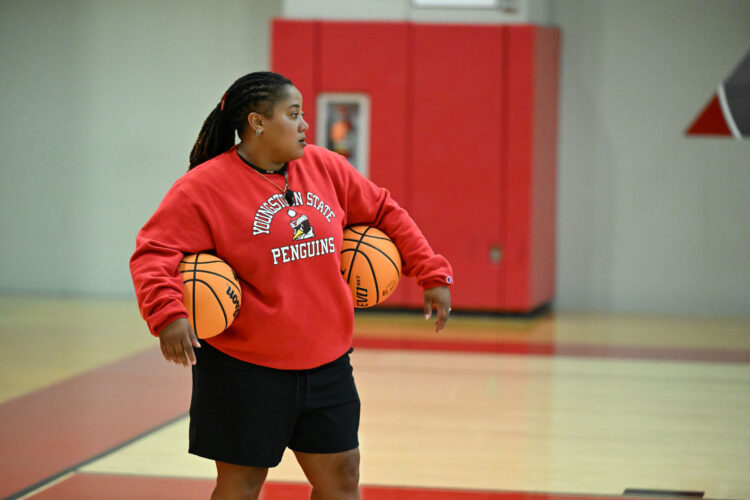 Youngstown native, Ursuline alum Davidson returns to YSU as assistant coach for third stint